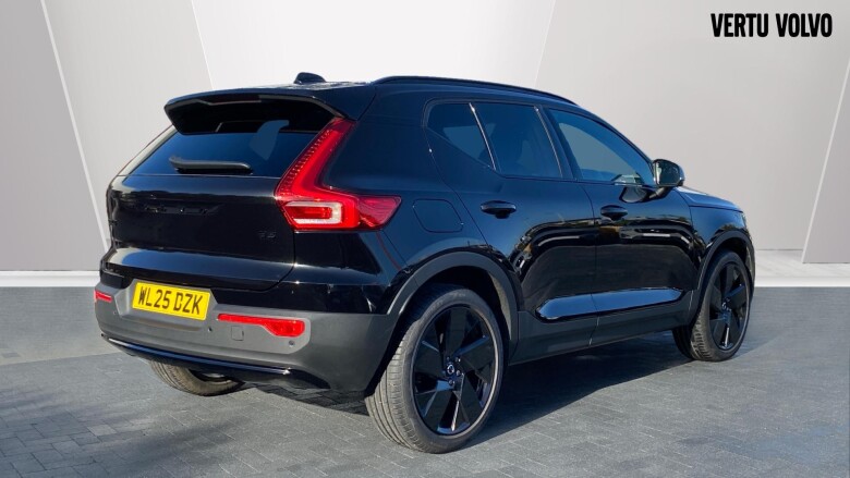 Volvo XC40 2.0 B3P Plus Black Edition 5dr Auto Petrol Estate